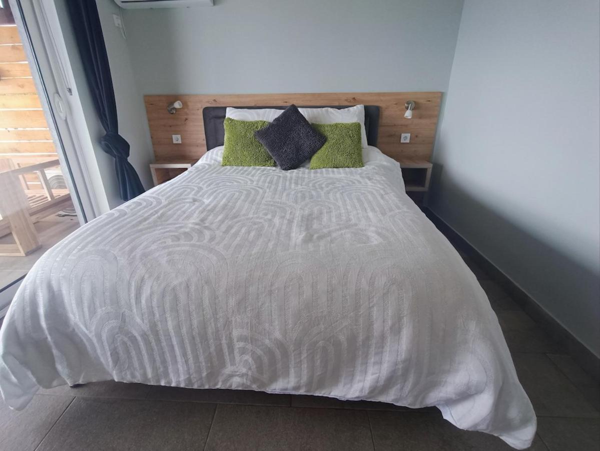 Carefree Apartments Улцинь Экстерьер фото